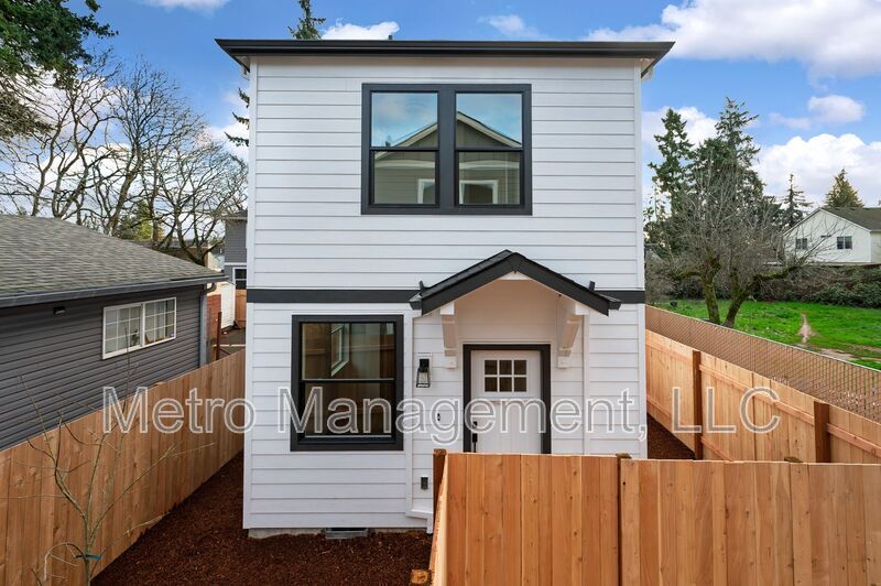 Photo - 12094 Se Market St