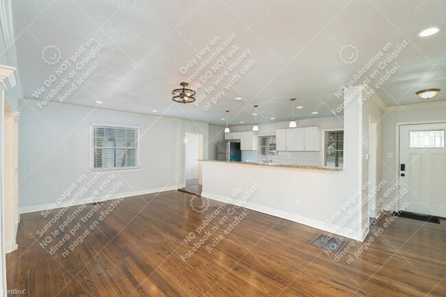 Building Photo - 3 br, 2 bath House - 426 John Adams Dr