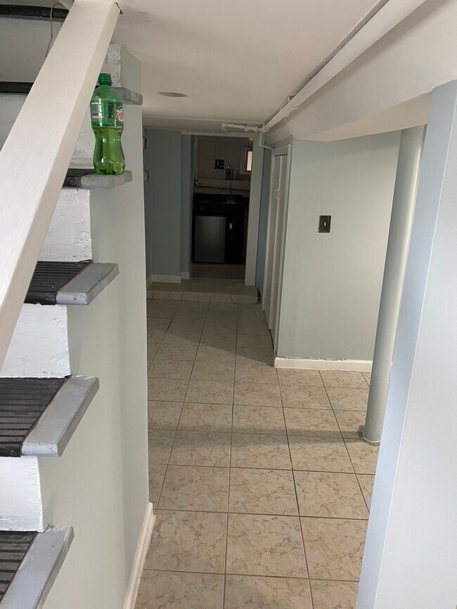 Studio - 10 Westcott St