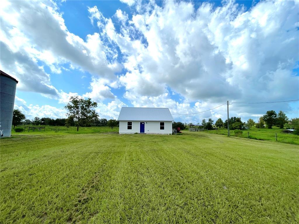 Primary Photo - 11490 NE 30th St