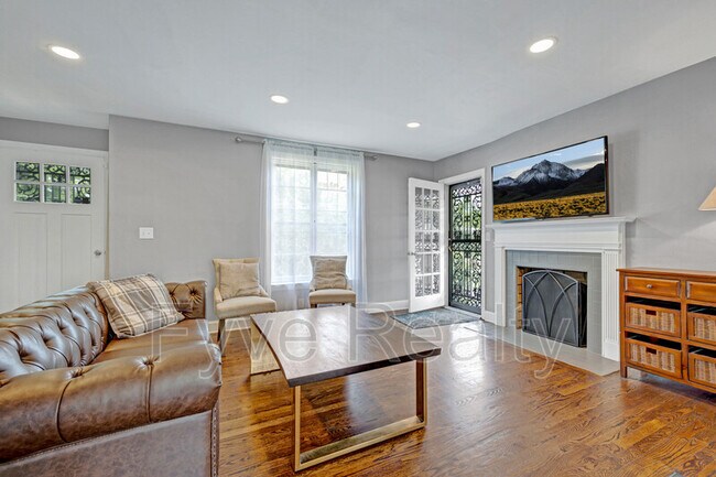 Foto del edificio - 1804 Hailey Ave