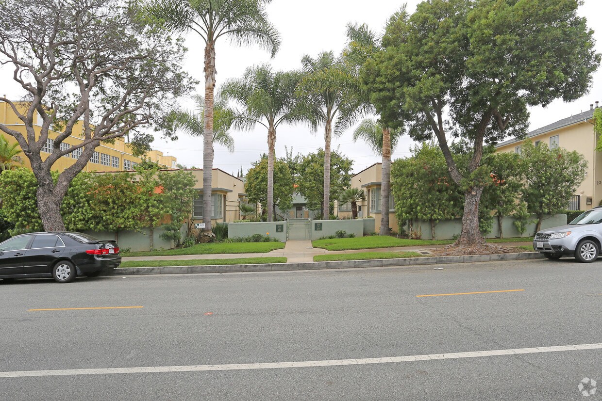 Foto del edificio - 2316-2334 28th St
