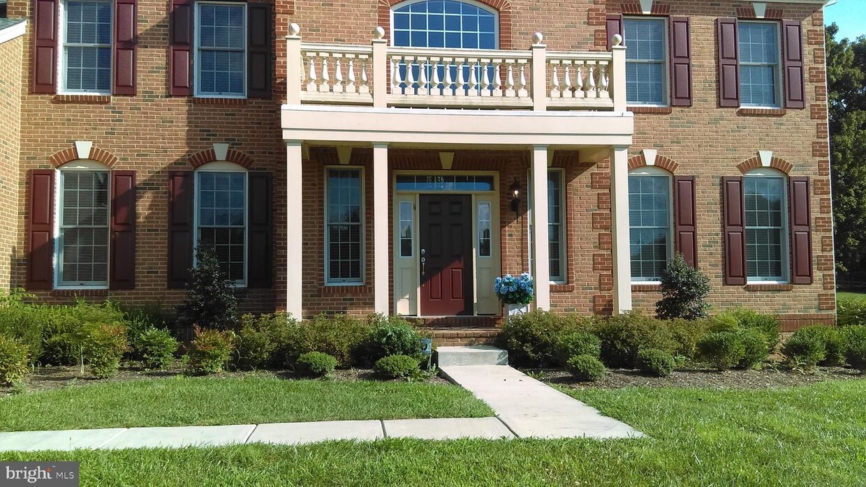 Primary Photo - 14905 Meriwether Dr