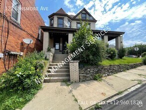 Building Photo - 122 Dinsmore Ave