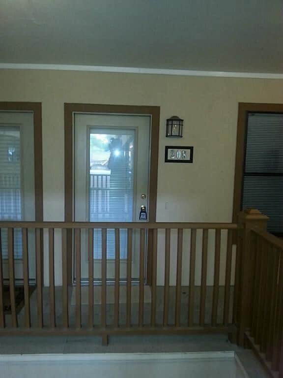 Building Photo - 1342 Rutland St