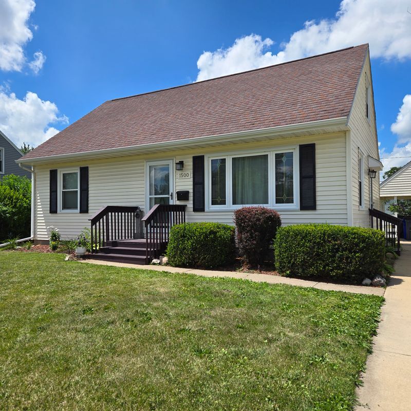 Foto principal - 1500 9th St NW