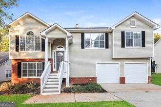 Building Photo - 824 Piccadilly Cir