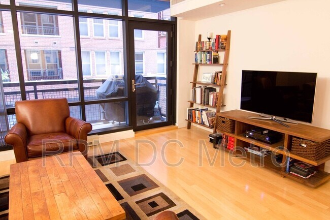 Foto del edificio - 912 F St NW
