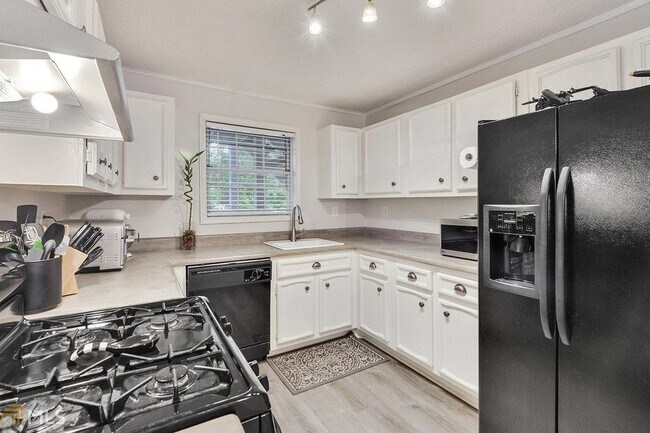 Building Photo - 307 Countryside Pl