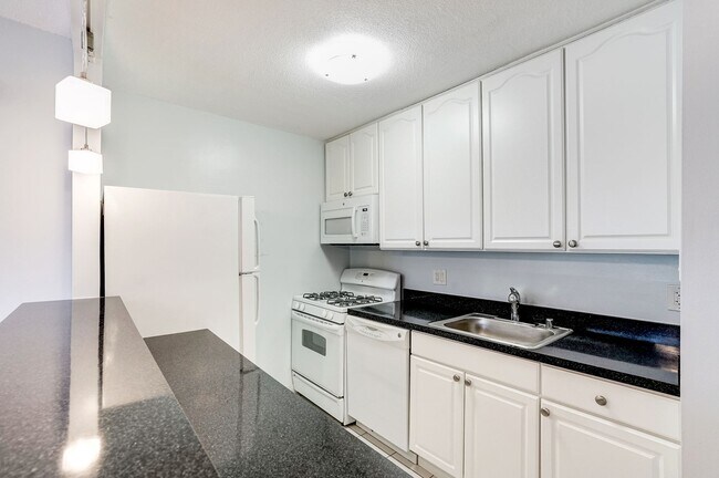 Foto del edificio - 1301 20th St NW