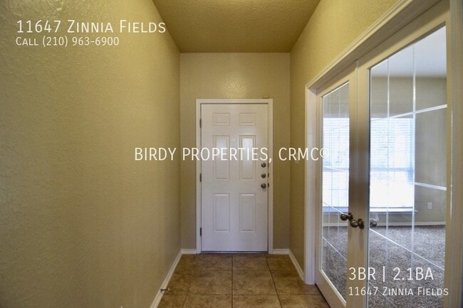 Building Photo - 11647 Zinnia Fields San Antonio, TX
