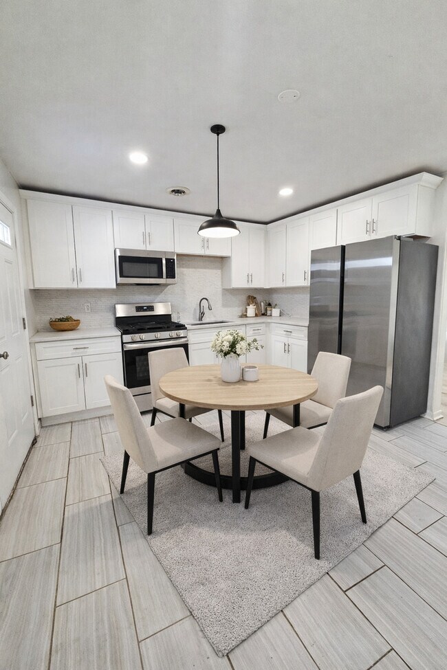 Foto del edificio - 2069 217th St