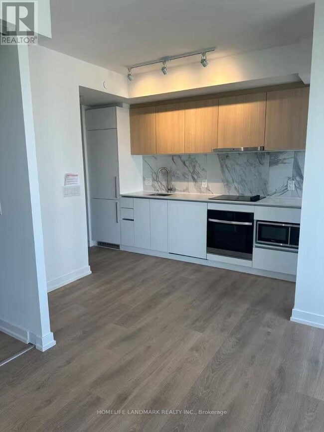 Photo du bâtiment - 1100 Sheppard Ave W