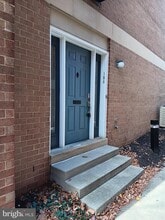 Building Photo - 128 W Barre St