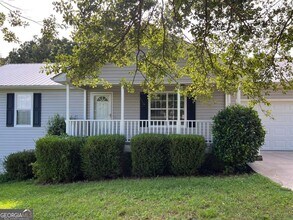 Building Photo - 5075 Mills Dr
