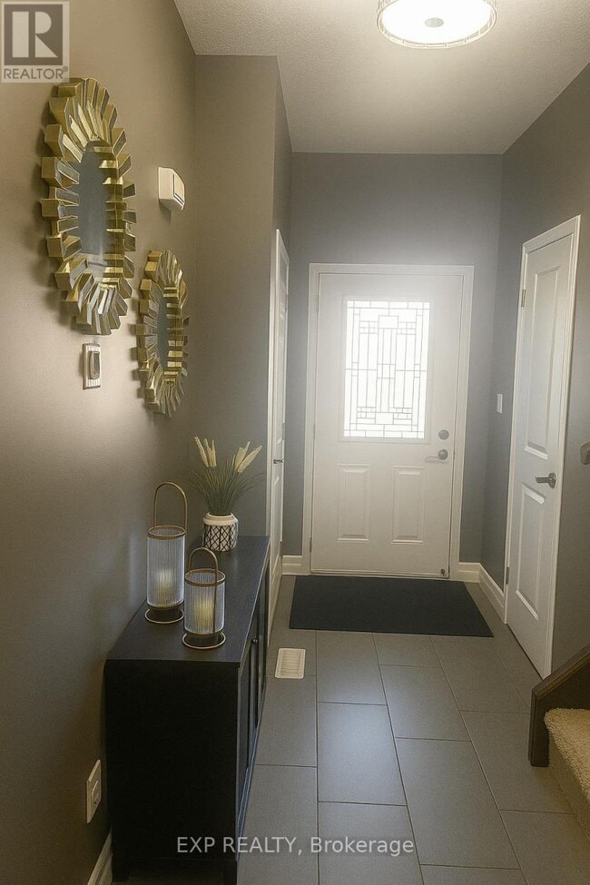 Building Photo - 960 Bianca Ct