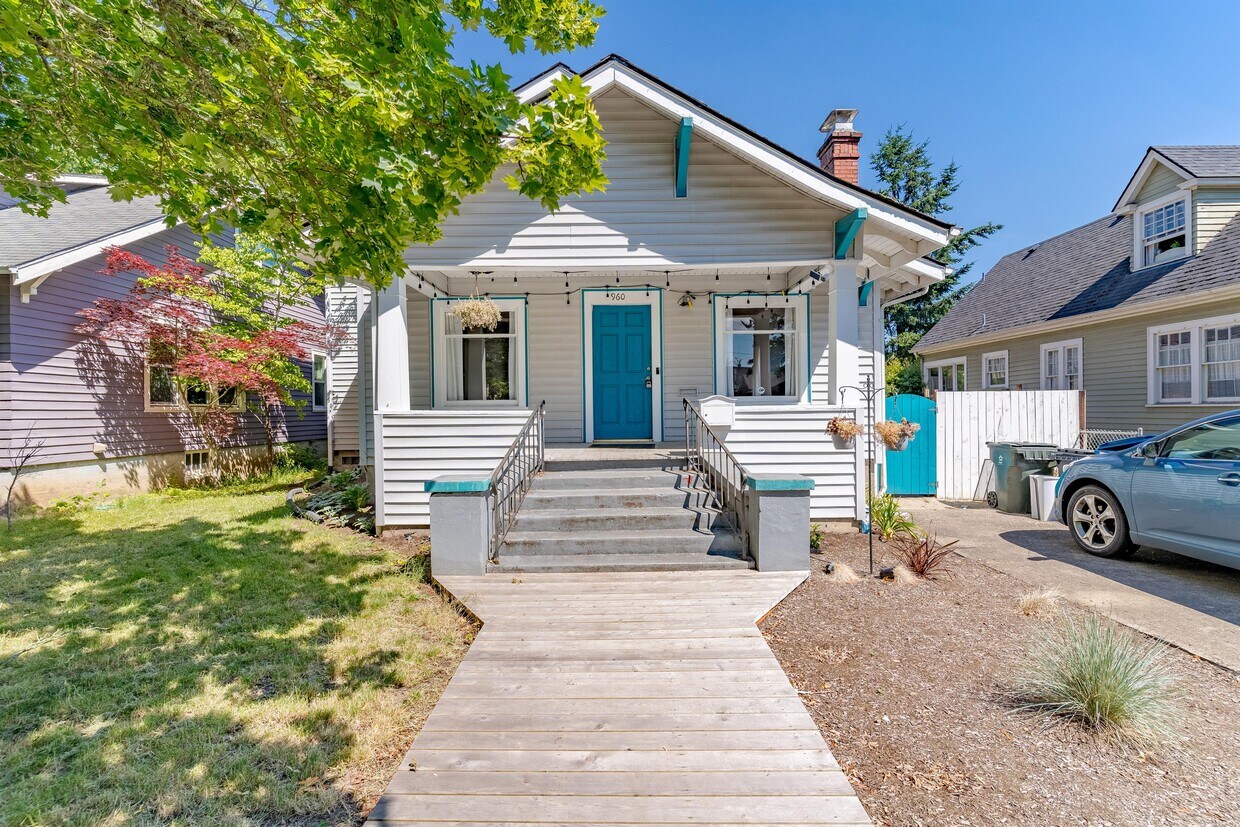 Foto principal - 960 5th St NE