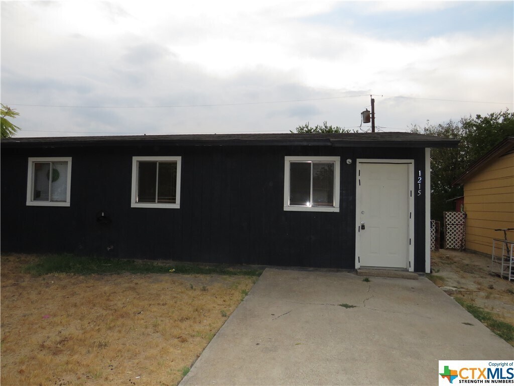 Primary Photo - 1213 S 3rd St