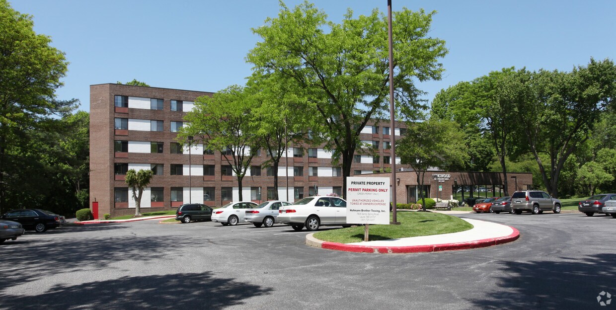 Foto principal - Longwood Apartments