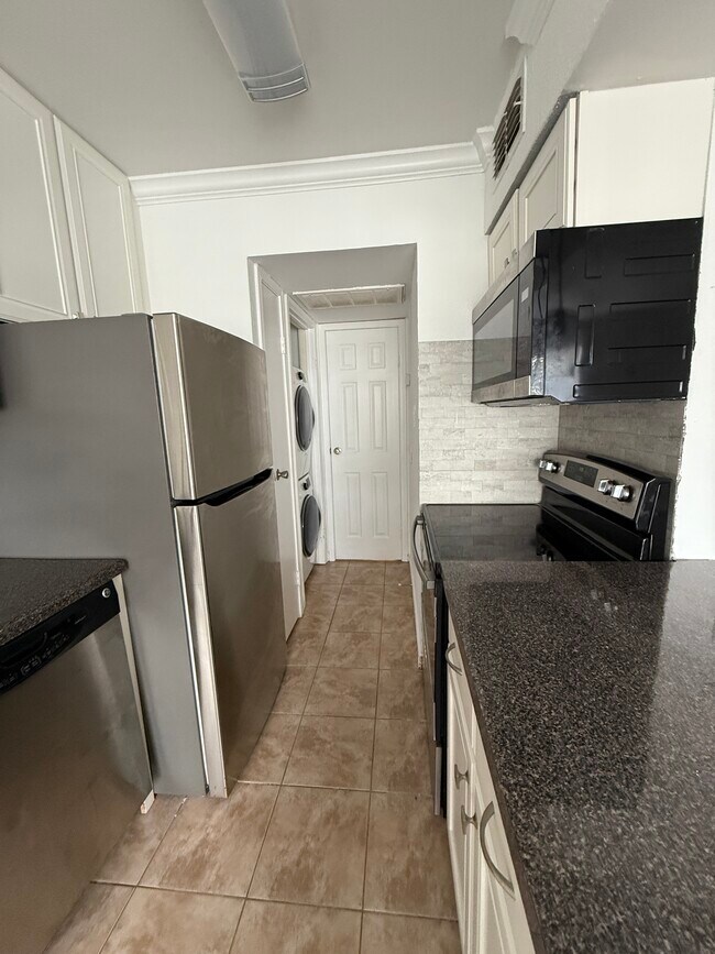 Foto del edificio - 12660 Ashford Point Dr