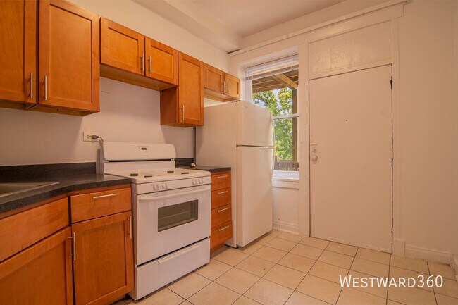 Foto del edificio - 1548 N Homan Ave.