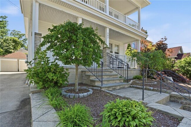 Foto del edificio - 247 Rankin Ave