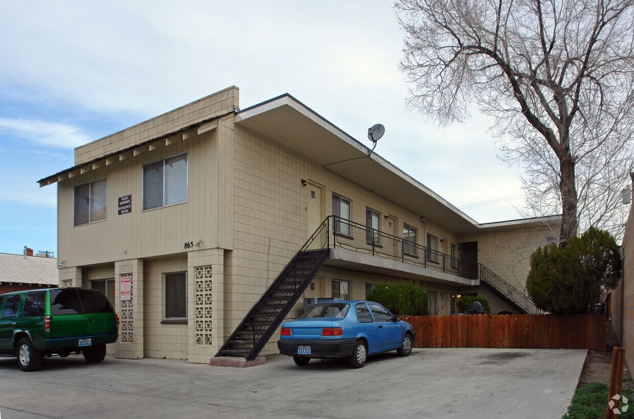 Foto principal - 865 Willow St