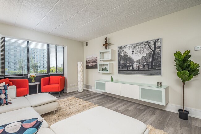 Foto del edificio - 3423 S Cottage Grove Ave