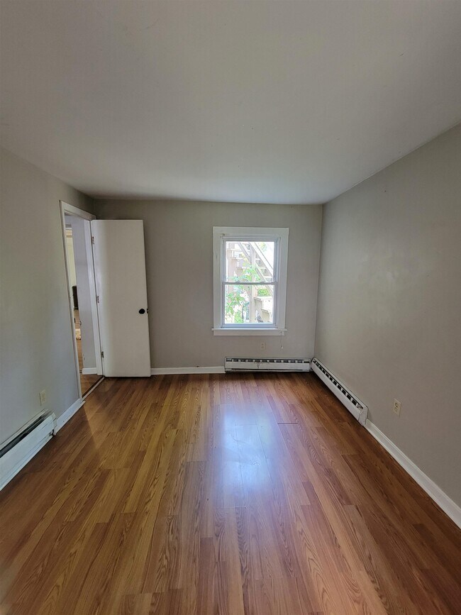 Foto del edificio - 304 S Winooski Ave