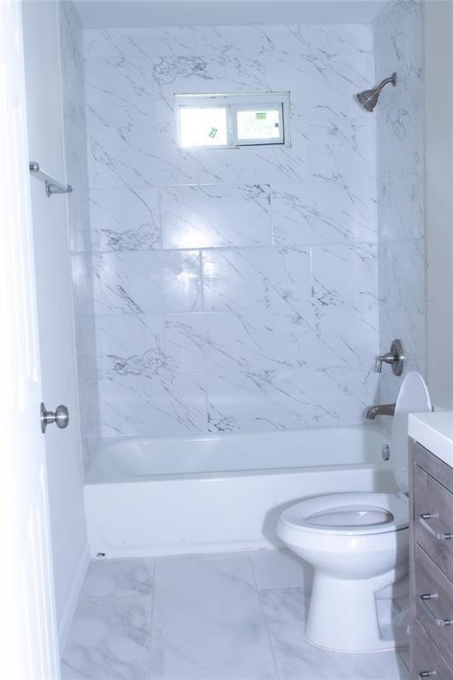 Foto del edificio - 5814 Pershing St