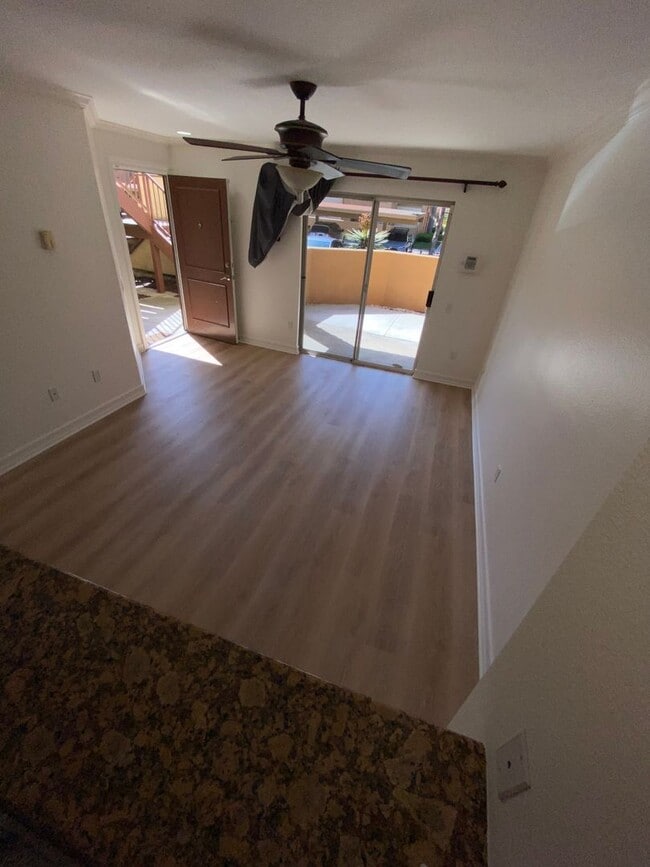 Building Photo - 1BD/1BA Condo - Downstairs Unit - Parking ...