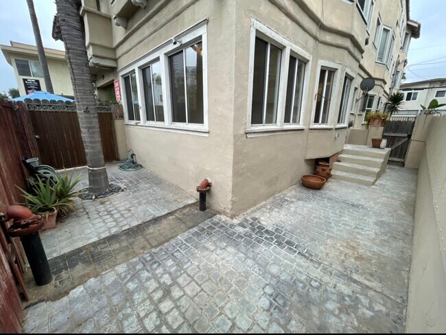 Foto del edificio - 20 Brooks Ave