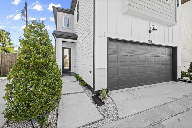 Foto del edificio - 3208 Bostic St