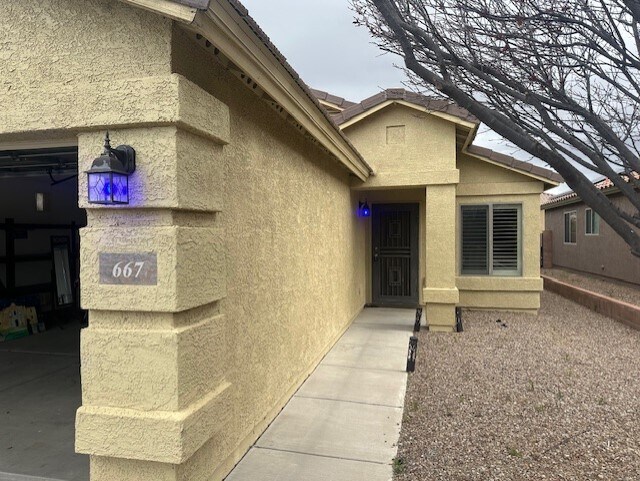 Building Photo - 667 W Echo Mesa Dr