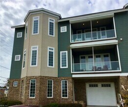 Building Photo - 964 W Ocean View Ave