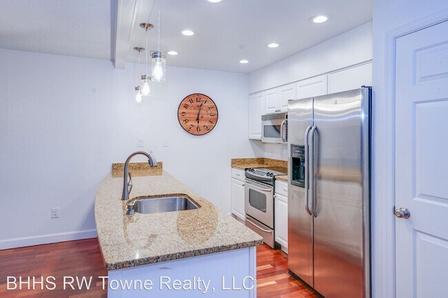 Building Photo - 2 br, 2 bath House - 2201 Waterspoint Place