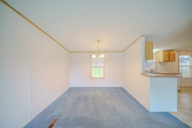 Foto del edificio - 2174 Clover Hill Rd