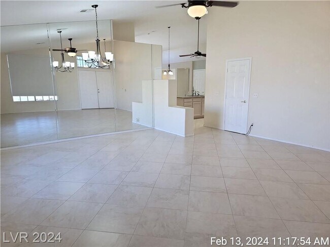 Building Photo - IMMACULATE 4-BEDROOM HOME IN HENDERSON