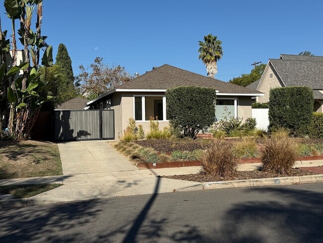 Photo - 1221 S Curson Ave House