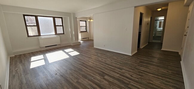 Building Photo - 8800 Boulevard East