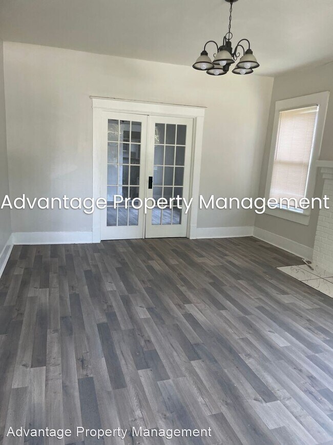 Building Photo - 2 br, 1 bath House - 1200 Greenwood St.
