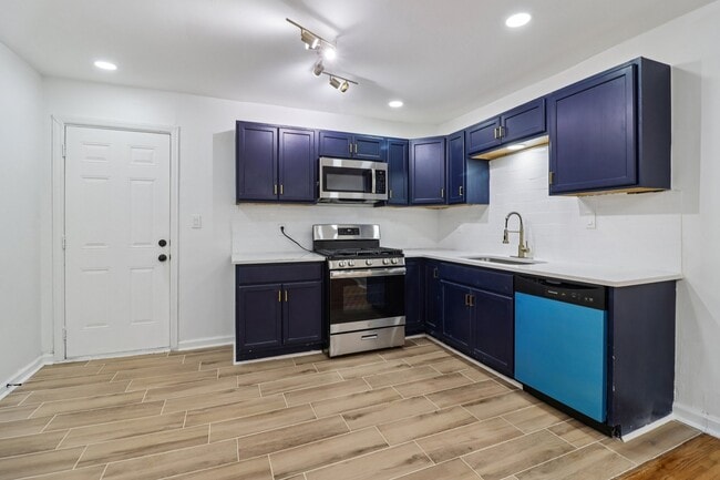 Photo - 3159 Bobolink Dr (Decatur, GA) House