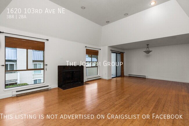 Foto del edificio - Gorgeous 3 bed/2 bath minutes from downtow...