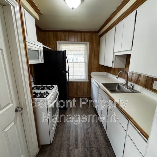 Building Photo - 20454 Norborne
