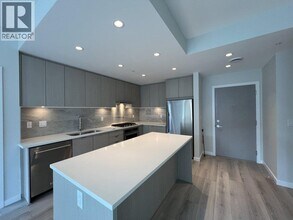 Building Photo - 625 Cottonwood Ave