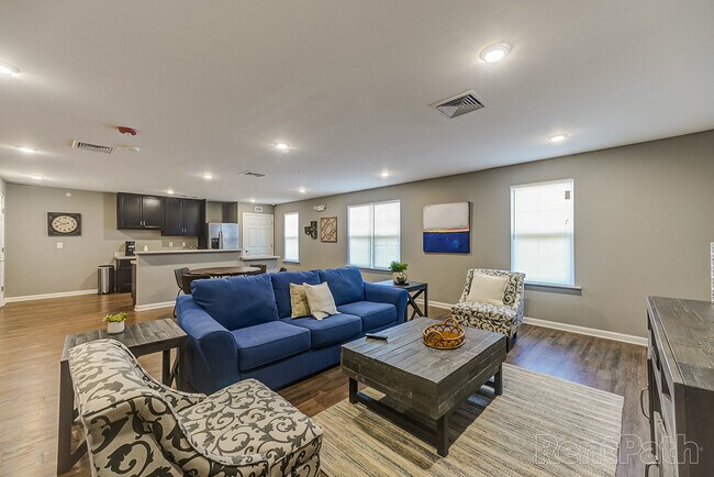 Foto del edificio - Shepard Greene Senior Living