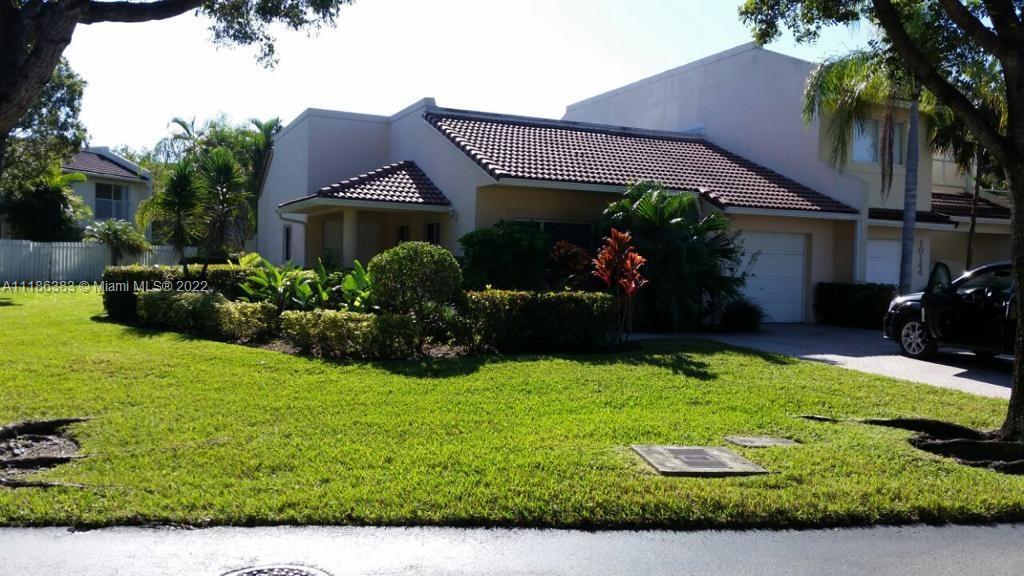 10136 NW 43rd Terrace, Doral, FL 33178 Townhome Rentals in Doral FL