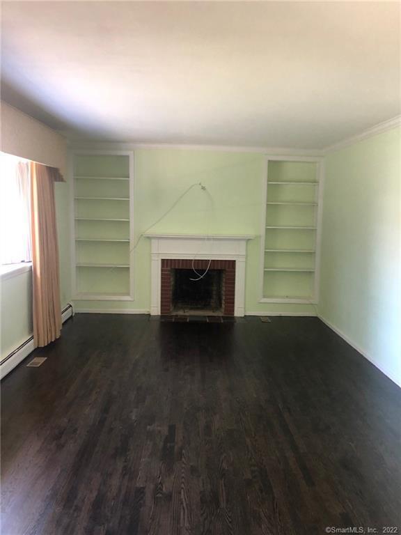 Foto del edificio - 927 Burroughs Rd