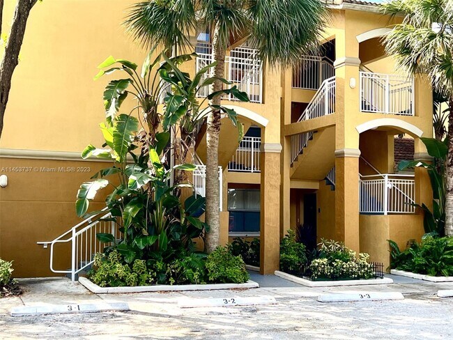 Foto del edificio - 165 NW 96th Terrace
