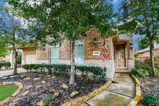 Foto del edificio - 6510 Canyon Cliff Ct